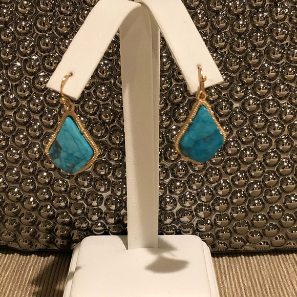 Jewelry - Turquoise & GoldTone Drop Earrings